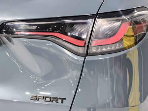 Used 2024 Honda HR-V Sport image 28