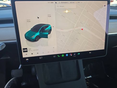 Used 2025 Tesla Model Y Long Range RWD image 17
