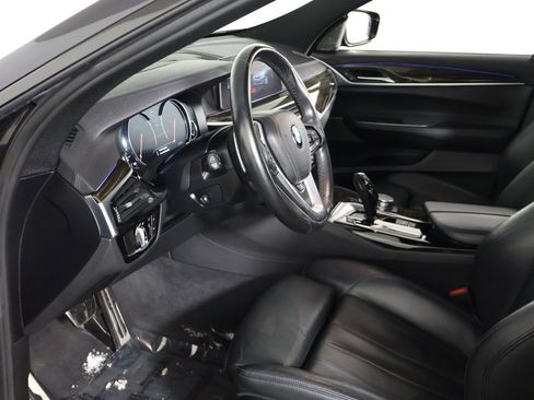 Used 2018 BMW 640i Gran Turismo xDrive image 26