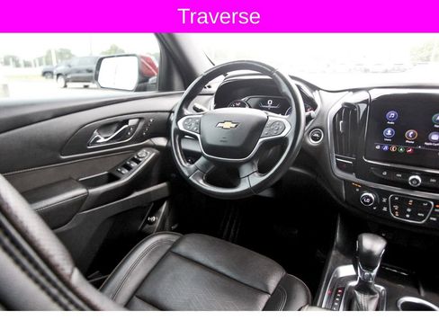 Used 2022 Chevrolet Traverse High Country image 9