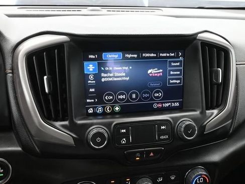 Used 2023 GMC Terrain AT4 AWD/4WD image 43