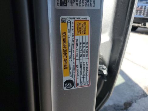 New 2026 GMC Sierra 2500 AT4 image 33