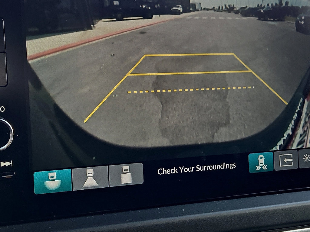 Used 2025 Honda Pilot EX-L image 15