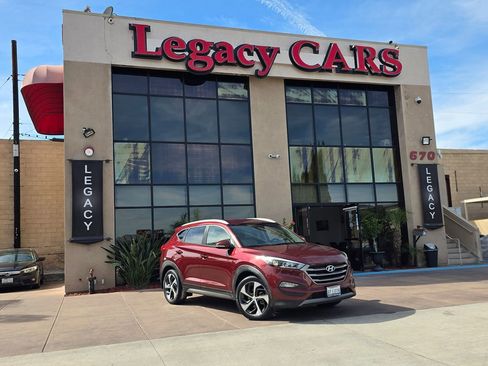 Used 2016 Hyundai Tucson Sport image 2