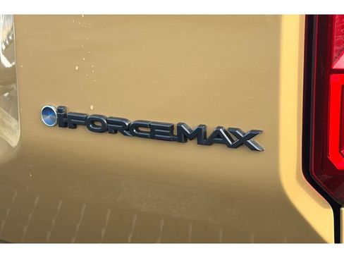 Used 2025 Toyota Land Cruiser w/ Premium Package image 33