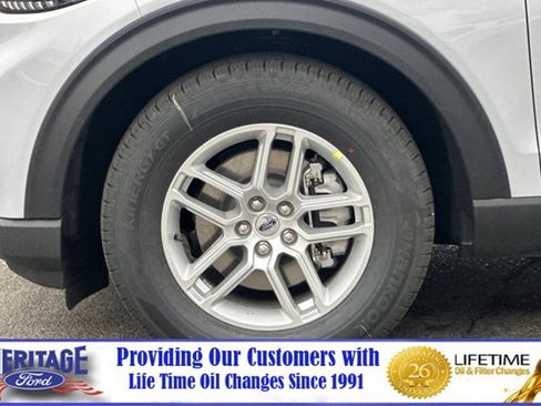 New 2026 Ford Explorer Active image 27