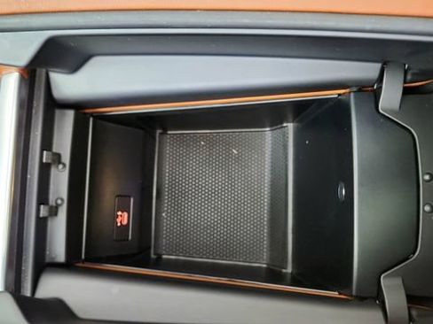 Used 2023 BMW X5 M50i w/ Executive Package image 55