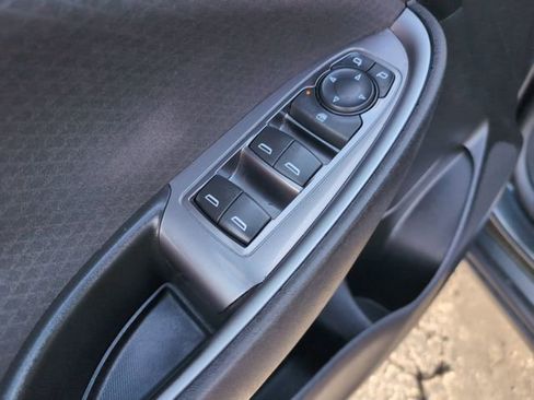 Used 2017 Chevrolet Malibu LS image 15