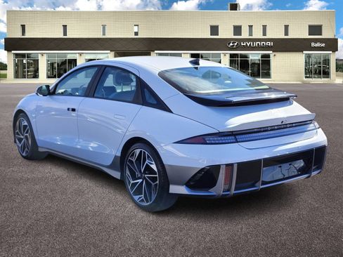 Used 2024 Hyundai Ioniq 6 SEL AWD/4WD image 5