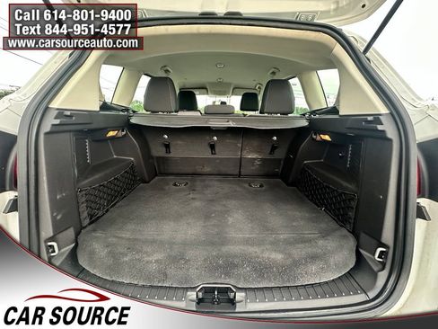 Used 2016 Ford C-MAX SE FWD image 17