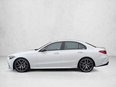 Used 2022 Mercedes-Benz C 300 Sedan image 9