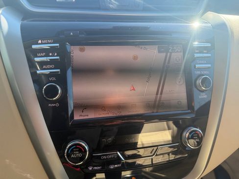 Used 2019 Nissan Murano Platinum image 21
