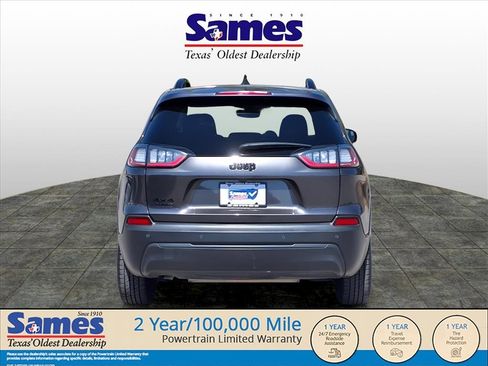 Used 2023 Jeep Cherokee Altitude Lux image 5