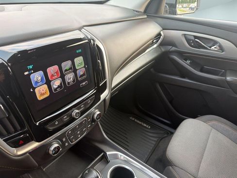Used 2019 Chevrolet Traverse LT FWD image 27