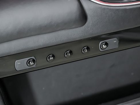 Used 2018 Rolls-Royce Ghost RWD image 16