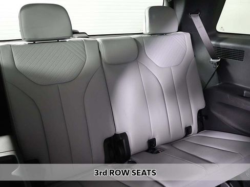 Used 2025 Hyundai Palisade SEL AWD/4WD image 11