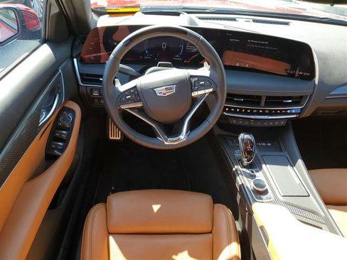 Certified 2025 Cadillac CT5 V RWD image 37