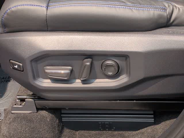 Used 2025 Toyota Tundra Platinum AWD/4WD image 18