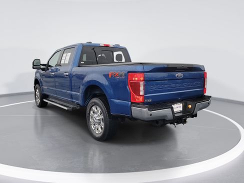 Certified 2022 Ford F250 Lariat w/ Lariat Ultimate Package image 4