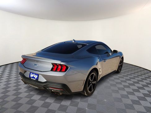 Used 2024 Ford Mustang Premium image 4