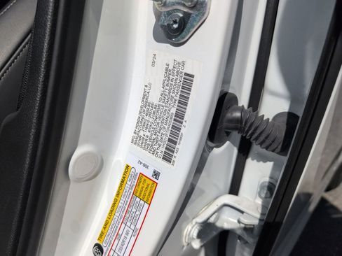 Used 2024 Honda Accord Sport image 32