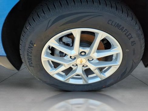 Used 2024 Chevrolet Equinox LS w/ LS Convenience Package FWD image 9