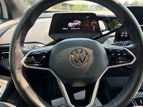 Used 2023 Volkswagen ID.4 Pro AWD/4WD image 27