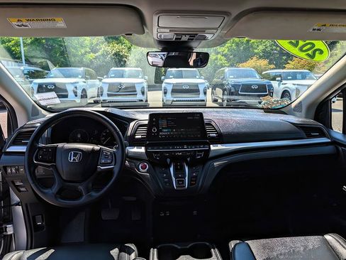 Used 2025 Honda Odyssey EX-L image 11