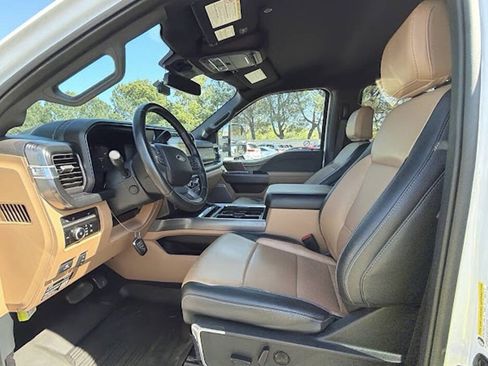 Used 2023 Ford F250 Lariat w/ Chrome Package AWD/4WD image 10