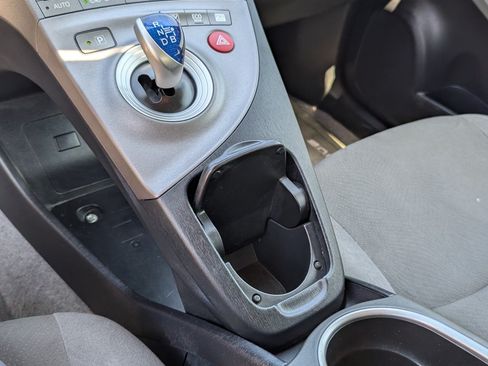 Used 2015 Toyota Prius Two FWD image 15