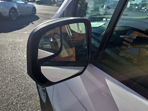 Used 2020 Ford Transit Connect XL image 29