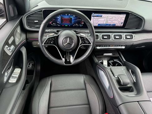 Used 2024 Mercedes-Benz GLE 450e 4MATIC w/ AMG Line Exterior image 11