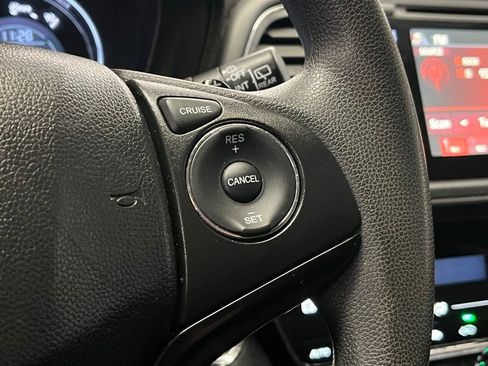 Used 2017 Honda HR-V EX image 20