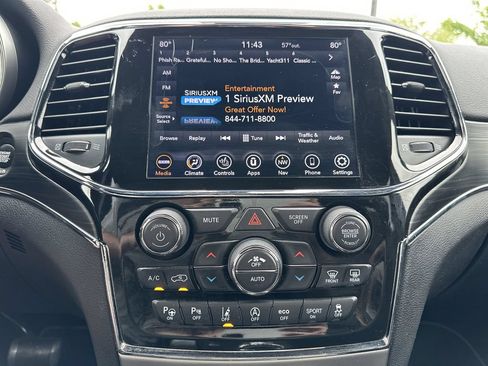 Certified 2021 Jeep Grand Cherokee Limited w/ Quick Order Package 28K 80th AWD/4WD image 11