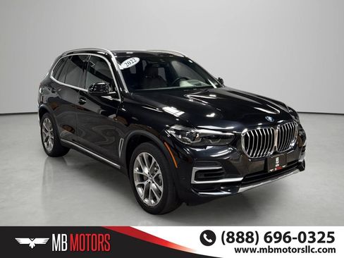 Used 2022 BMW X5 xDrive40i AWD/4WD image 6