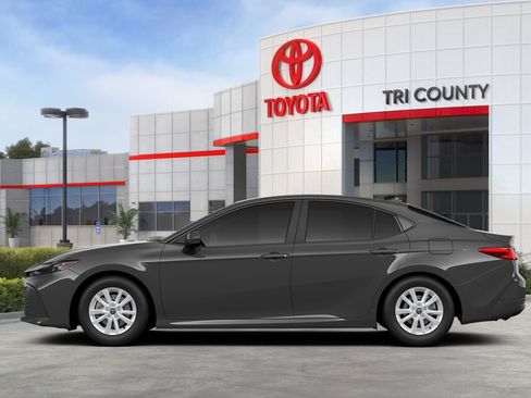 New 2026 Toyota Camry LE FWD image 4
