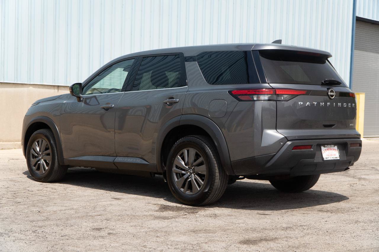 Used 2022 Nissan Pathfinder S AWD/4WD image 15
