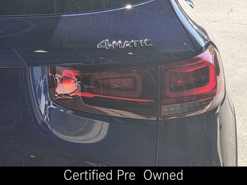 Used 2023 Mercedes-Benz GLB 250 4MATIC image 40