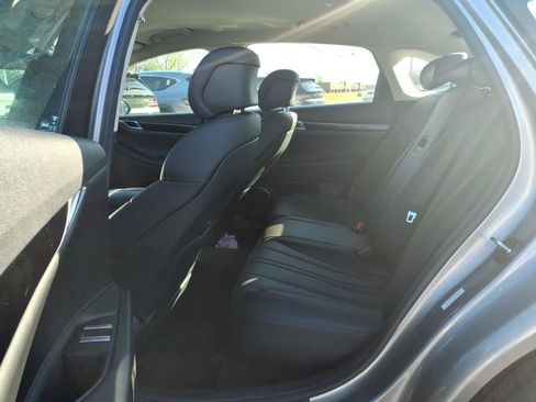 Used 2025 Genesis G80 2.5T AWD/4WD image 10