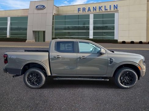 New 2026 Ford Ranger Lariat w/ FX4 Off-Road Package AWD/4WD image 8