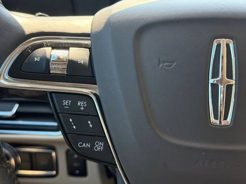 Used 2021 Lincoln Navigator L Reserve w/ Luxury Package AWD/4WD image 33