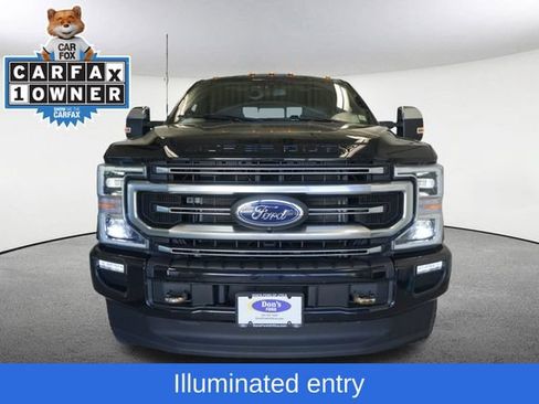 Certified 2022 Ford F250 Platinum w/ FX4 Off-Road Package AWD/4WD image 11