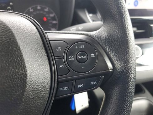 Used 2024 Toyota Corolla LE image 27