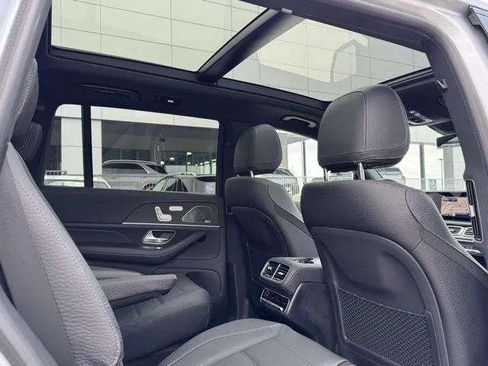 New 2025 Mercedes-Benz GLS 450 4MATIC image 26