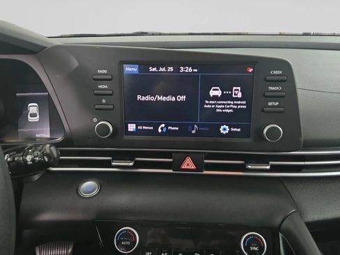 Used 2023 Hyundai Elantra SEL FWD image 19
