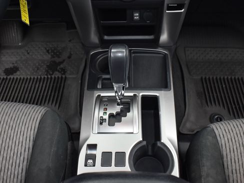 Used 2017 Toyota 4Runner SR5 image 19