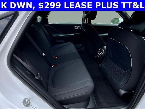 New 2025 Hyundai Ioniq 6 SE image 9