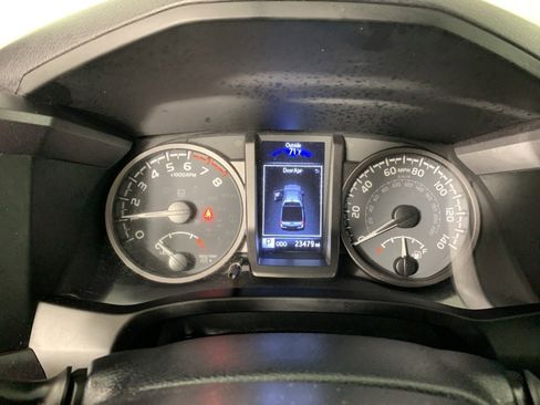 Used 2023 Toyota Tacoma TRD Sport w/ Advanced Technology Package image 18