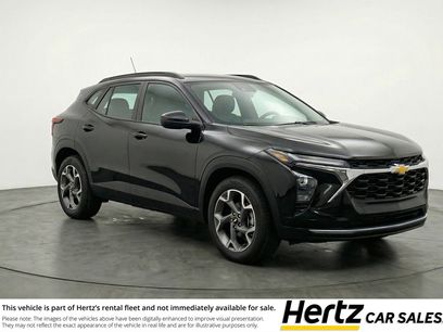 Used 2025 Chevrolet Trax LT