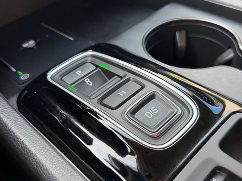 Used 2024 Honda Pilot EX-L image 25